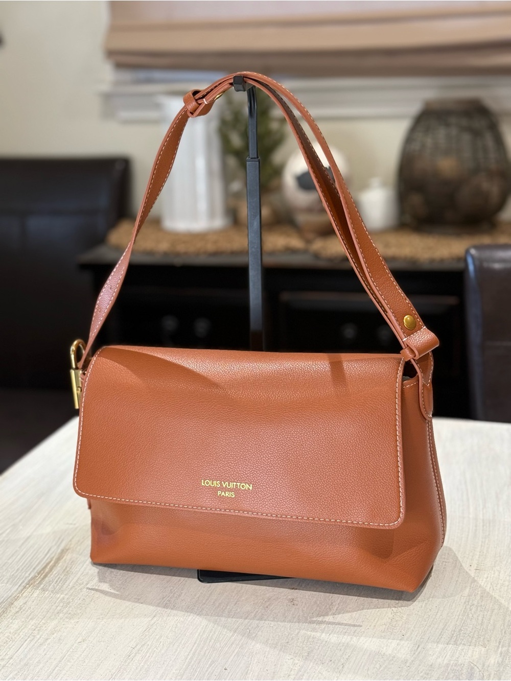 Source Unknown Low Key Messenger Brown Leather Bag with Gold Logo